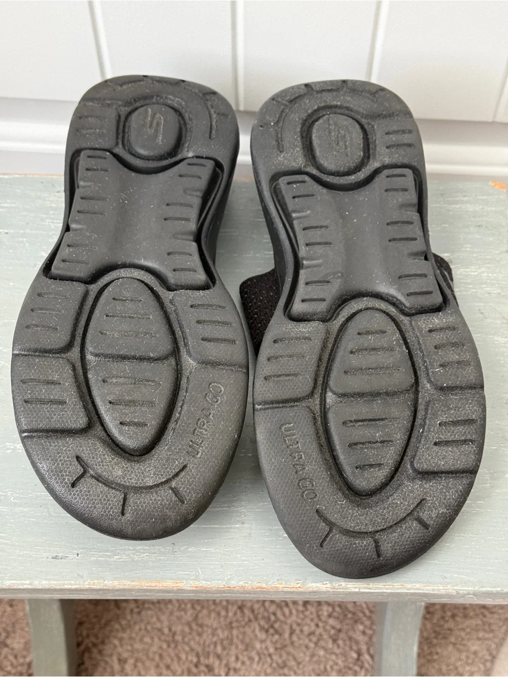Skechers Women's GO WALK Arch Fit Sandals in Black Size 7